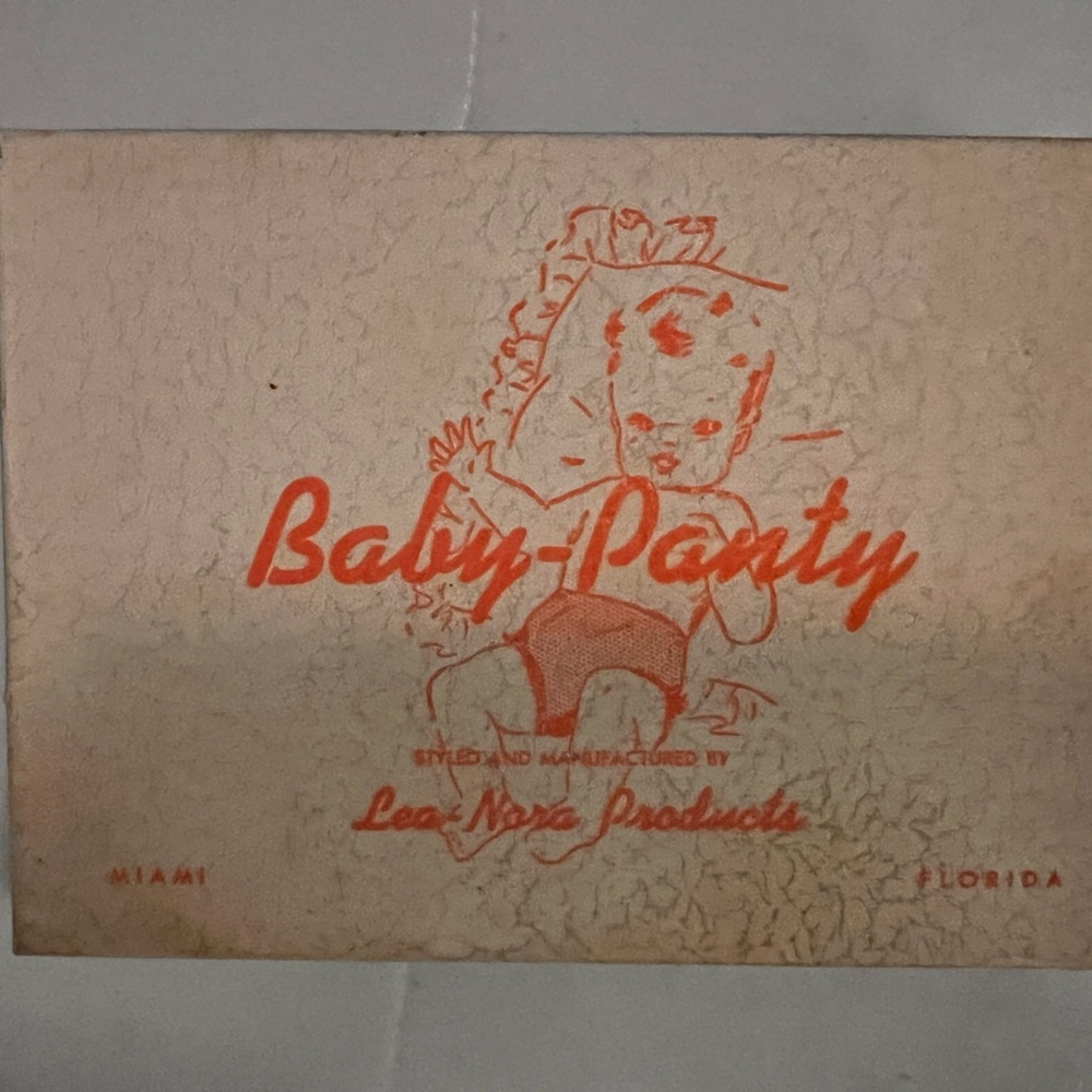 Cloth pieces in Vintage Box